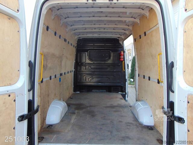 Kastenwagen hoch MAN TGE 3.180 4x4 AHK-Klima-Navi-Kamera