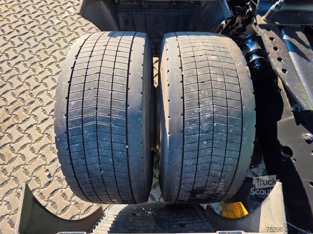 Standard SZM MAN TGX 18.500 4X2 BLS / Retarder / Standklimaanlage
