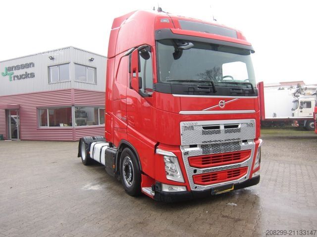 Véhicule tracteur volume VOLVO FH 460 XL Mega 2xtank Hydrauliek VEB+