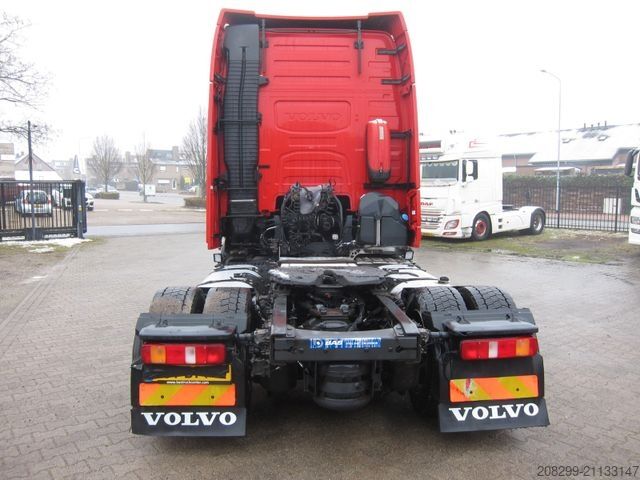 Véhicule tracteur volume VOLVO FH 460 XL Mega 2xtank Hydrauliek VEB+