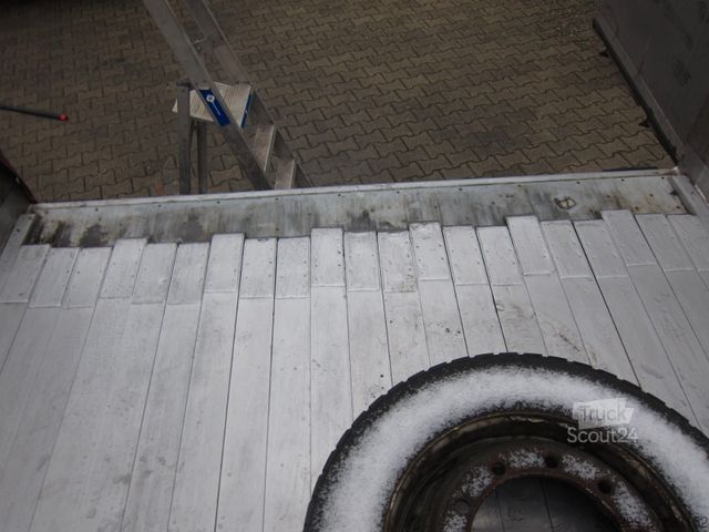 Polpriklopnik s premičnim dnom KNAPEN K100 Schubboden 97m3 Funk BPW