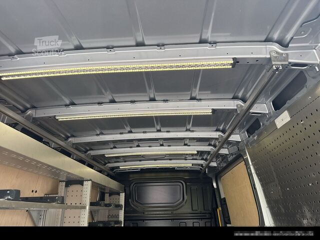 Furgon blaszak VOLKSWAGEN VW Crafter Kasten Klima/Kamera/AHK