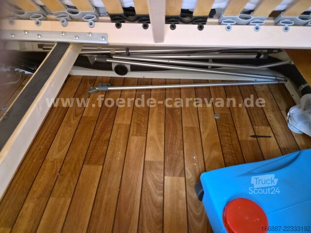 Bivalnik HOBBY Excellent 400 SF Querbett - Nr. 107  (9)