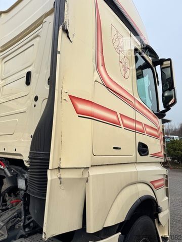 Standaard trekker MERCEDES-BENZ 1848 Actros 5 L  GigaSpace