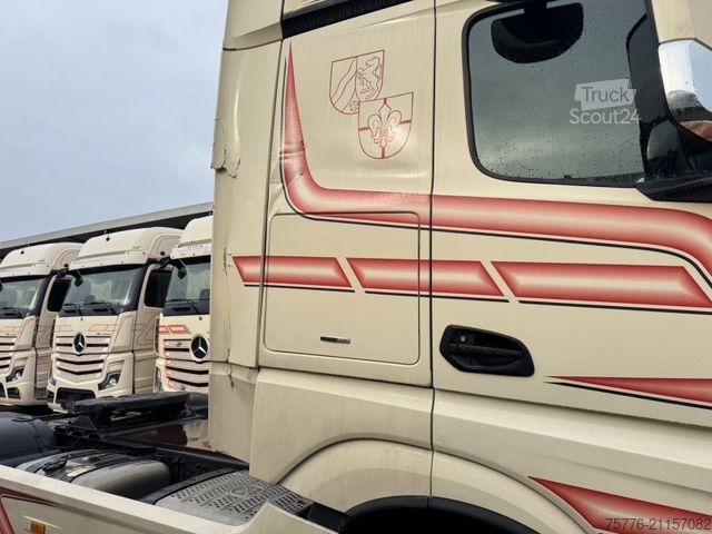 Standaard trekker MERCEDES-BENZ 1848 Actros 5 L  GigaSpace
