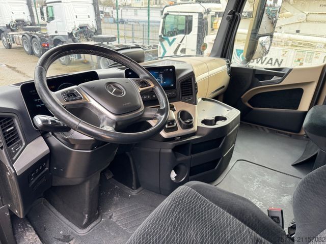 Standaard trekker MERCEDES-BENZ 1848 Actros 5 L  GigaSpace