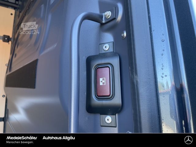 Furgone MERCEDES-BENZ Sprinter 319 CDI Hochdach Autom., LED, AHK, Navi