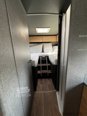 Half-integraal camper DETHLEFFS Trend T 7057 EB