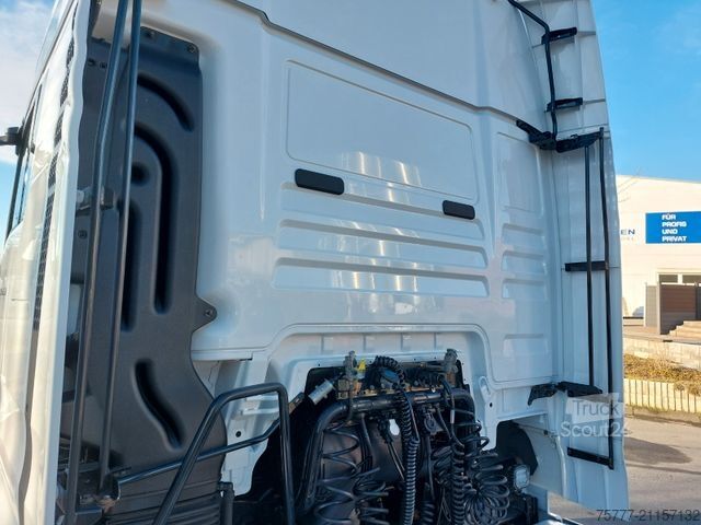 Volume trekker MAN TGX 18.500 LLS-U -INTARDER-2Tanks-ACC-Standklima