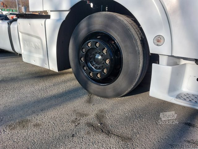 Volume trekker MAN TGX 18.500 LLS-U -INTARDER-2Tanks-ACC-Standklima