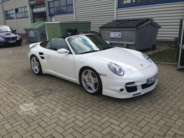 Furgon PORSCHE 911 Turbo Cabrio