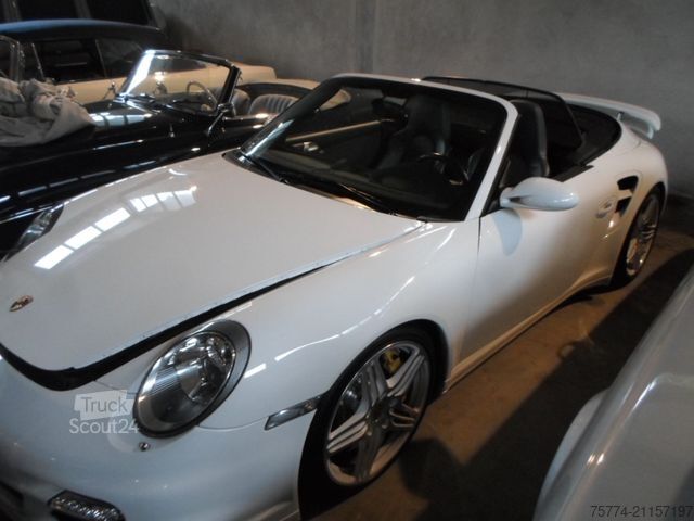 Furgon PORSCHE 911 Turbo Cabrio