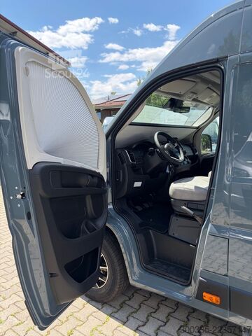 Camper PÖSSL Summit Shine 640 - Mj. 2026 - CSL Munich Edition