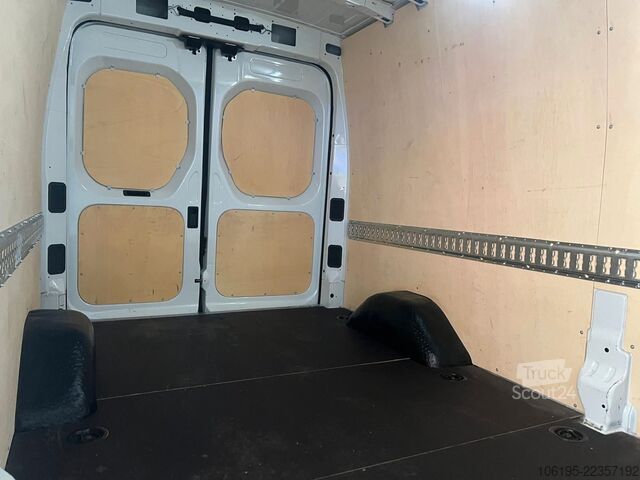 Furgão de teto alto MAXUS Deliver 9 *L3-H2*Hoch+Lang*Garantie*AHK*Kamera*