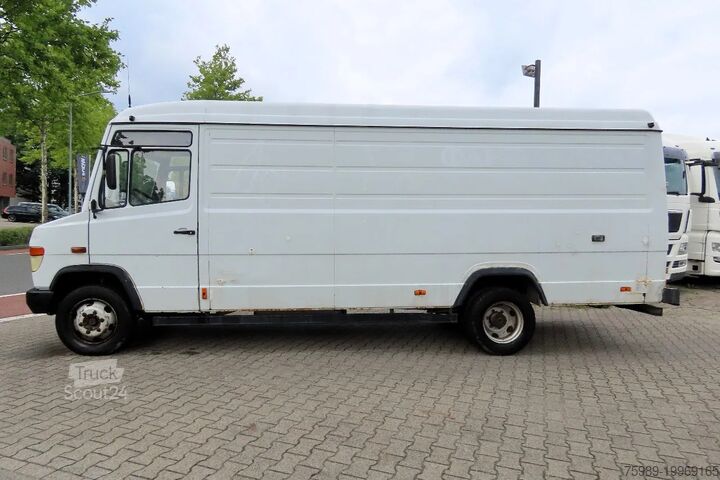 Skriňová dodávka Mercedes-Benz Vario 813 clean. good engine
