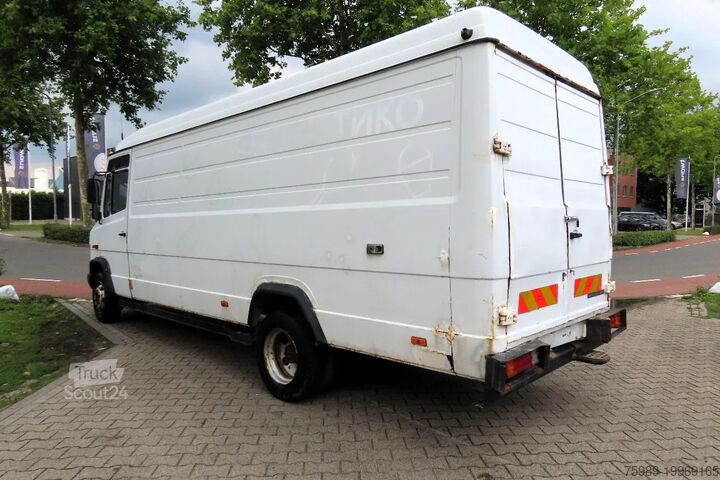Skriňová dodávka Mercedes-Benz Vario 813 clean. good engine