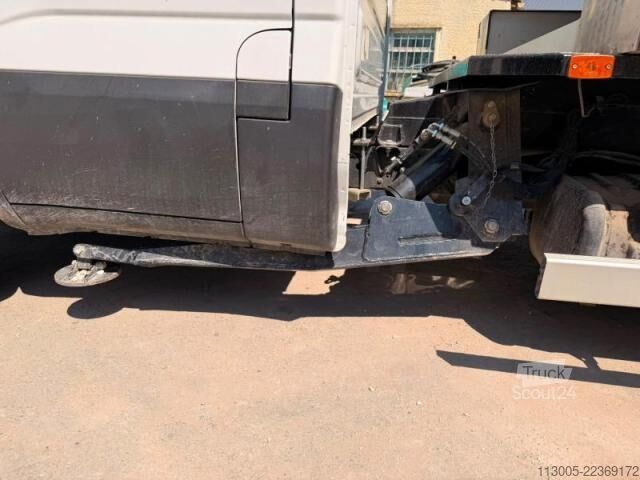 فان Iveco 35S140.  19.5 M