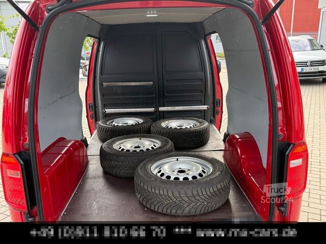 Slēgtais furgons VOLKSWAGEN Caddy Maxi DSG Klima Navi Kamera 2 Schiebetüren