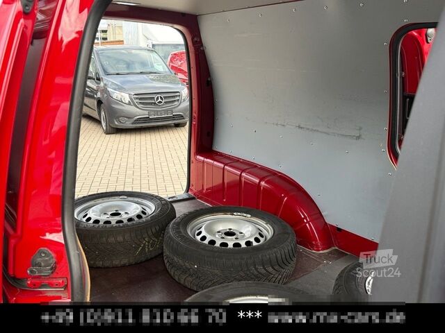 Slēgtais furgons VOLKSWAGEN Caddy Maxi DSG Klima Navi Kamera 2 Schiebetüren