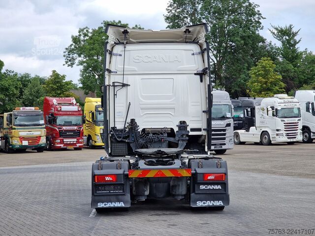 Standard-SZM Scania R520 V8 NGS retarder - steel / air - navi  - fr...