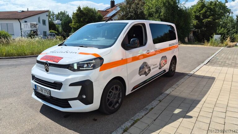 Minibús CITROEN SpaceTourer Opel Zafira Plus M 9 Sitzer