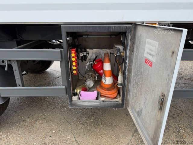 Tankanhänger Esterer ESTERER  TA 18.210 Tankanh. 21.000 Untenbef.