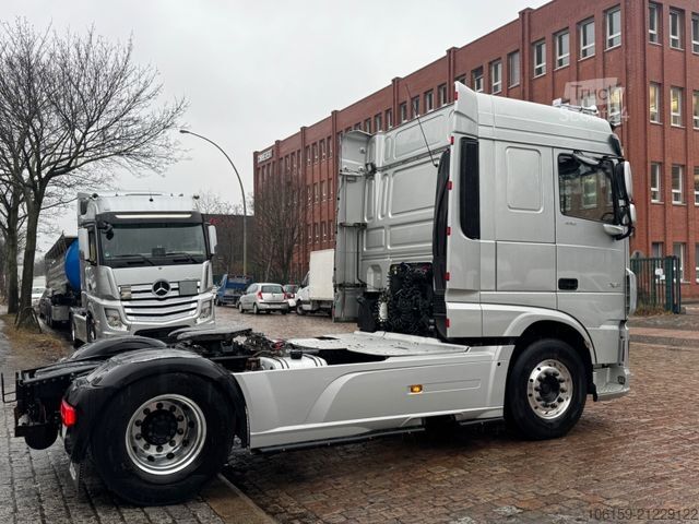 Standardni tegljač DAF XF 530 FT - ACC - 4x2 - Hydraulik - Intarder