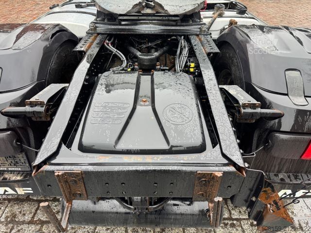 Standardni tegljač DAF XF 530 FT - ACC - 4x2 - Hydraulik - Intarder