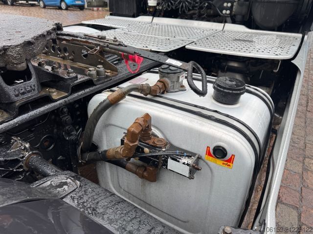 Standardni tegljač DAF XF 530 FT - ACC - 4x2 - Hydraulik - Intarder