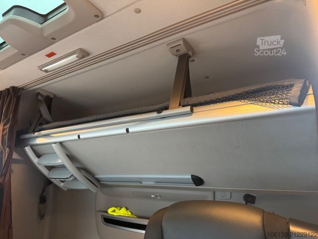 Standardni tegljač DAF XF 530 FT - ACC - 4x2 - Hydraulik - Intarder