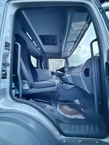 Kuorma-autoon asennettu työskentelyalusta Mercedes-Benz Axor 1824 -Ruthmann Cargoloader-140 TKm