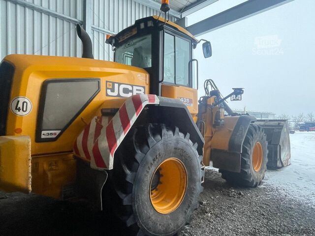 Chargeuse sur pneus JCB 435 S