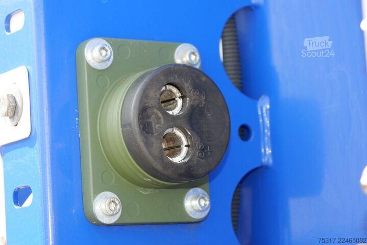 Semi-remorque bâchée KRONE SZP 18 / CITY TRIDEC /LBW 2000 kg / BPW / LIFT