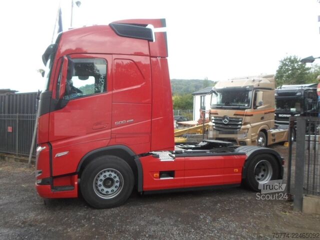 Vakio vetoauto VOLVO FH 500/ Globetrotter/
