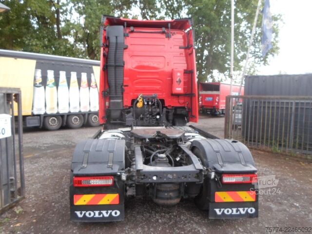 Vakio vetoauto VOLVO FH 500/ Globetrotter/