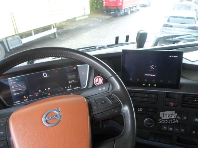 Vakio vetoauto VOLVO FH 500/ Globetrotter/
