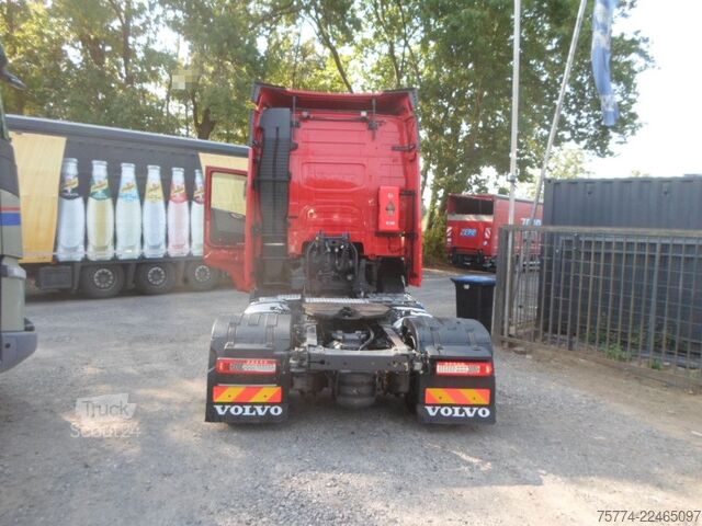 Tilavuusyksikköveturi VOLVO FH 500/ Globetrotter/ Low Deck