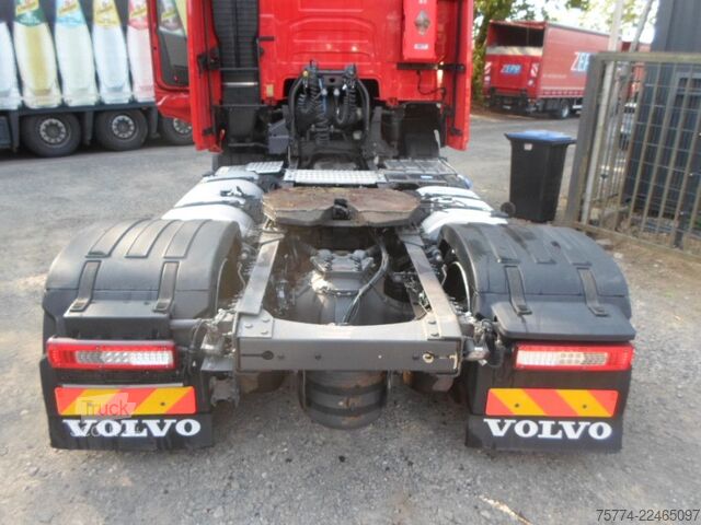 Tilavuusyksikköveturi VOLVO FH 500/ Globetrotter/ Low Deck