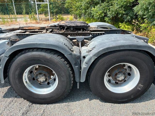 Vakio vetoauto VOLVO FH16  660 / BLATT / Retarder/ 70 To GG./ Kipphyd