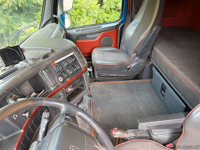 Vakio vetoauto VOLVO FH16  660 / BLATT / Retarder/ 70 To GG./ Kipphyd