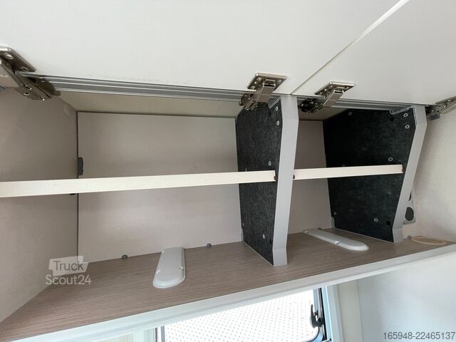 Autocamper BÜRSTNER 690 G FREISTAAT-ED. LINEO T*Autom.*Solar*Markise