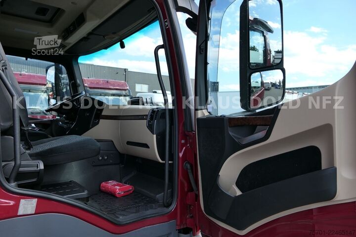 Autonkuljetusauto MERCEDES-BENZ Actros 2443 Autotransp. Kässbohrer 2-Tanks Retar