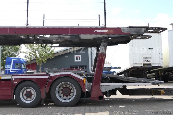 Autonkuljetusauto MERCEDES-BENZ Actros 2443 Autotransp. Kässbohrer 2-Tanks Retar