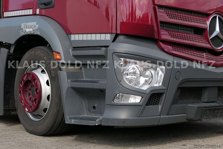 Autonkuljetusauto MERCEDES-BENZ Actros 2443 Autotransp. Kässbohrer 2-Tanks Retar