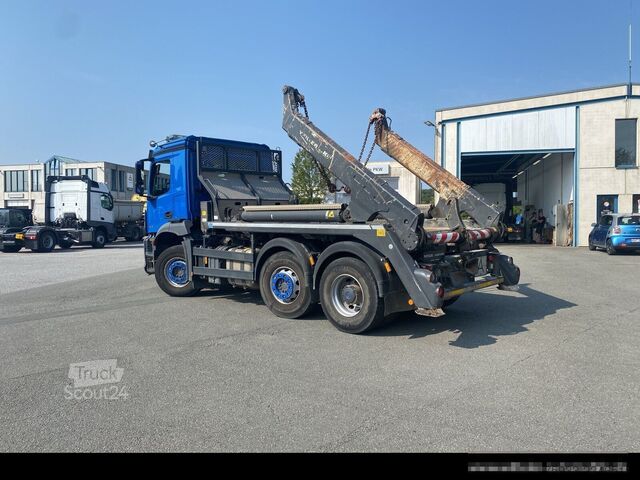 Tipbil MERCEDES-BENZ Arocs 2543 L 6x2 Absetzkipper Meiller AK 16/NAVI