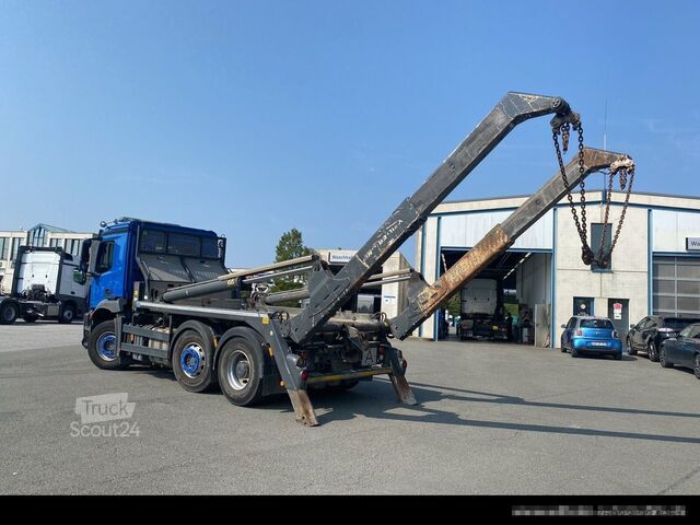 Tipbil MERCEDES-BENZ Arocs 2543 L 6x2 Absetzkipper Meiller AK 16/NAVI