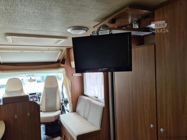 Pusiau integruotas kemperis CARADO T 345 *SAT + TV*Panorama-Dach*Markise*AHK*