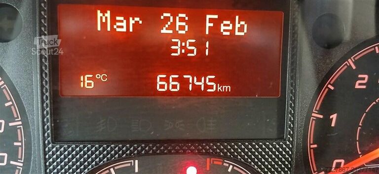 Furgon z wysokim dachem Citroen Jumper 33 L2H2 2.2 bluehdi 140cv S&S Business...