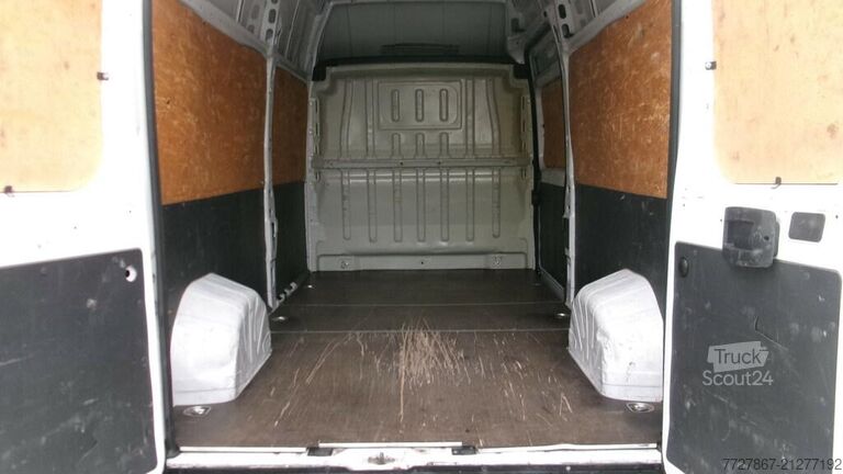 High roof van Peugeot Boxer 335 2.2 bluehdi 140cv S&S L3H3 E6d