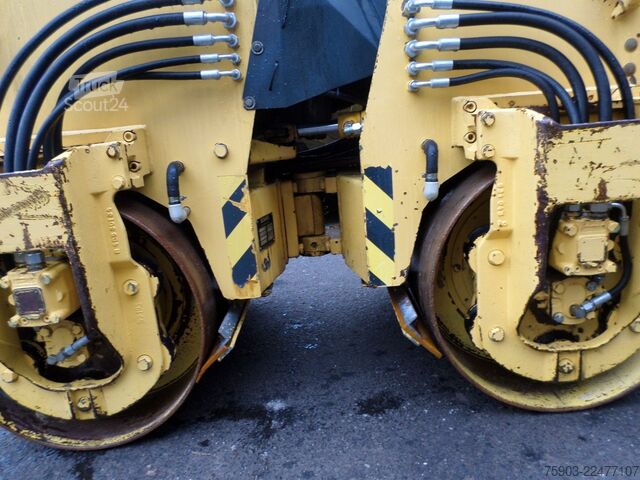 Valjar z enim bobnom BOMAG Walze mit Rüttler   BW 90 ADL